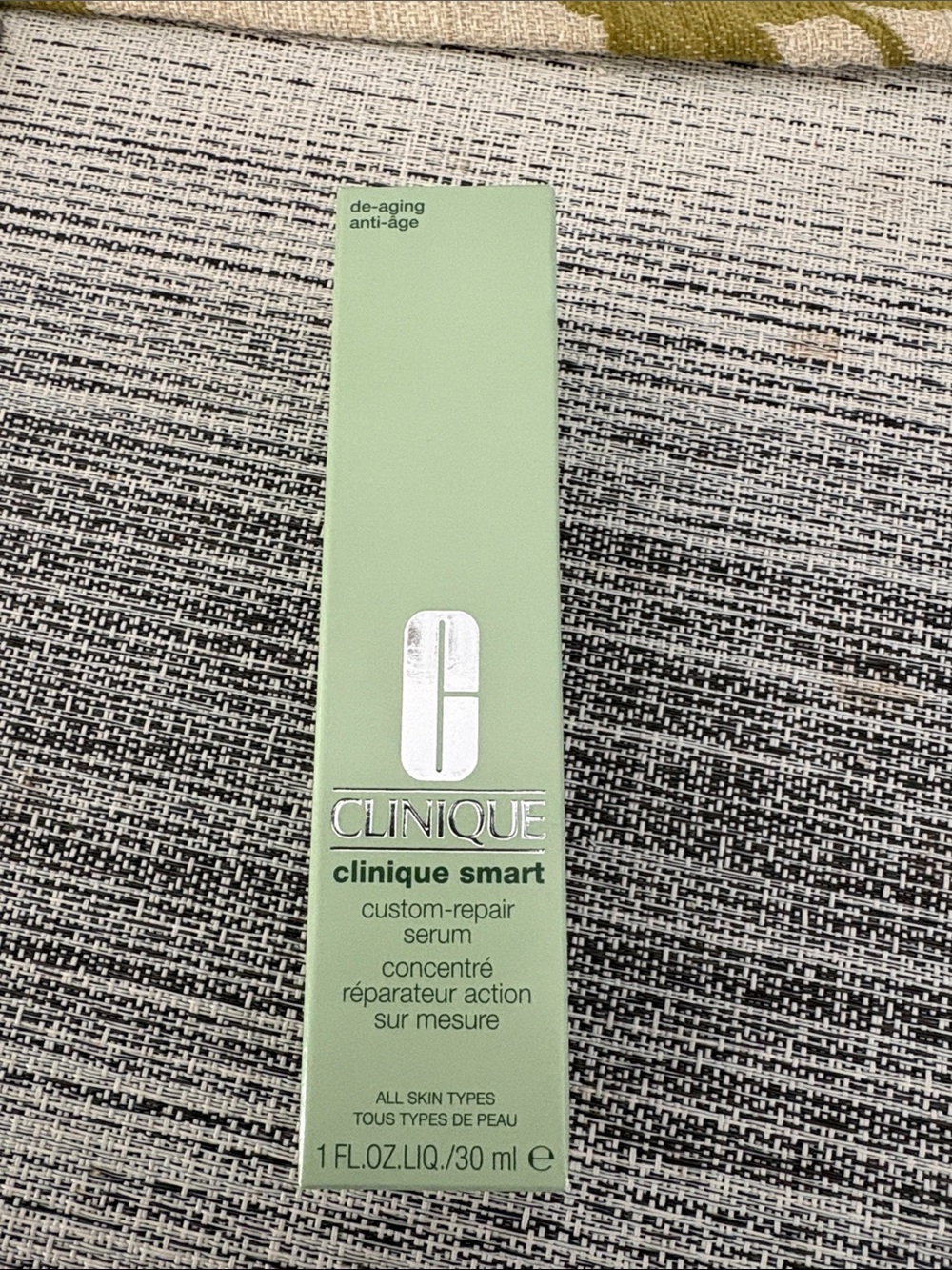 New Rare Clinique Smart Custom-Repair Serum 1 oz